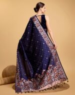 Women Floral Print Saree - Image 4
